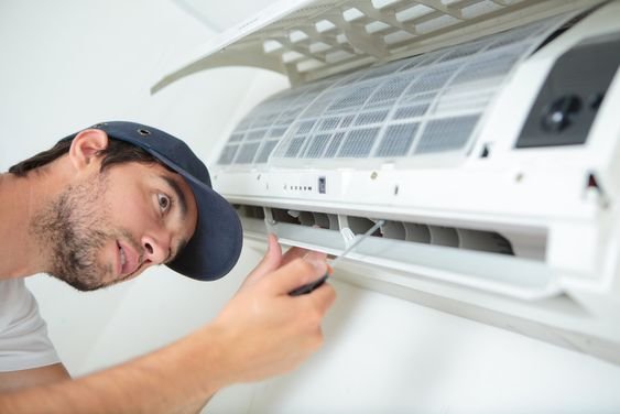 Why You Should Consider Professional Air Conditioning Repair Services