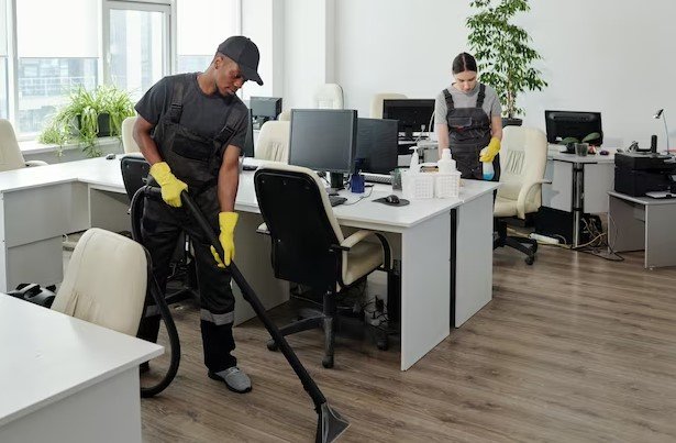 10 Tips for Choosing the Best Office Cleaning Services
